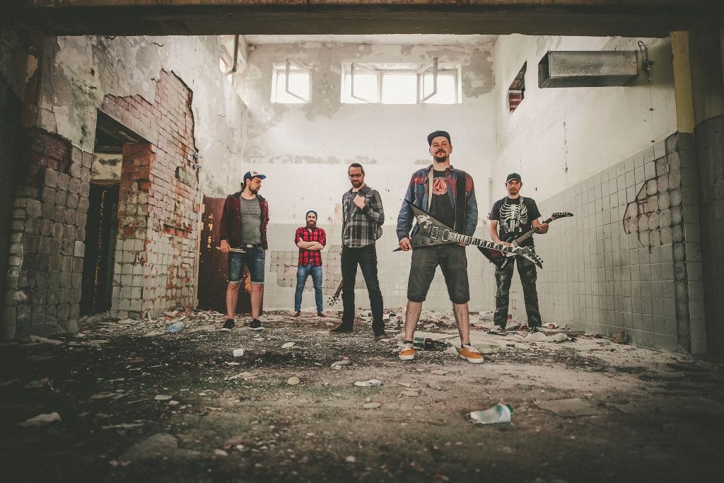 Klausies latviešu mūziku: Refleksija - “Paslēpes” buff.ly/2yaytFW #LatviesuMuzika