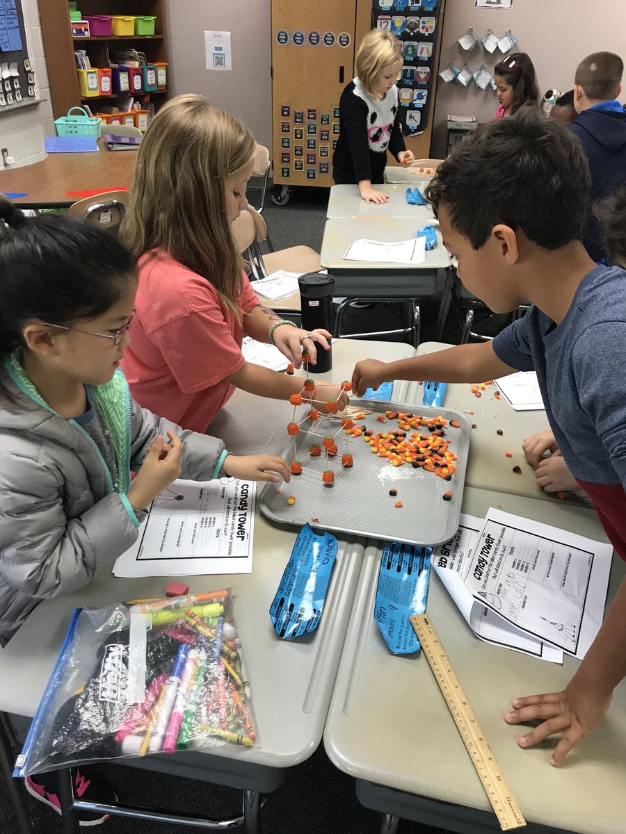 saguarosin2nd's tweet image. First #SpookySTEM challenge candy towers #STEM @PleasantUnionYR