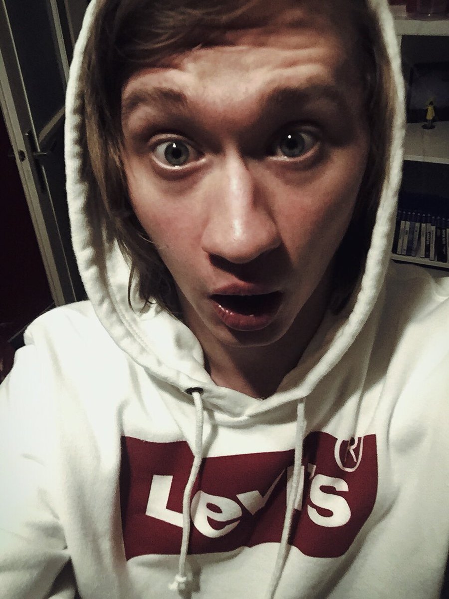 DirkHeart's tweet photo. Auf geht's!
Immer weiter hoch, nie wieder bergab
————
Here we go!
Always up, never downhill again
#picoftheday #beyourself #maybehappy https://t.co/sXbeEYmLHP