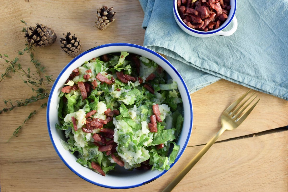 Wie heeft er ook zin in stamppot :-D? 
bit.ly/2z1n5vK 
#recept #stamppot #diner #spon