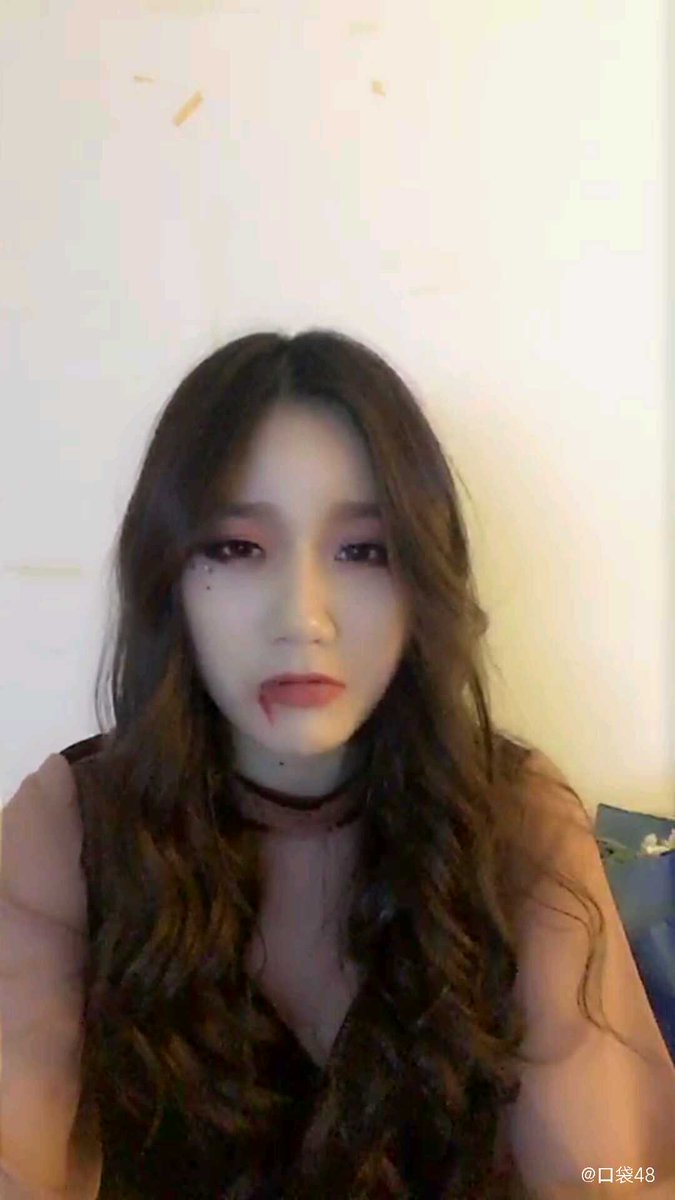 Snh48Europe's tweet photo. Collection of the #SNH48 girls in #UndercoverVampire outfits...
I'm not referring to you, @RachelRileyRR. https://t.co/NIieq2b81M