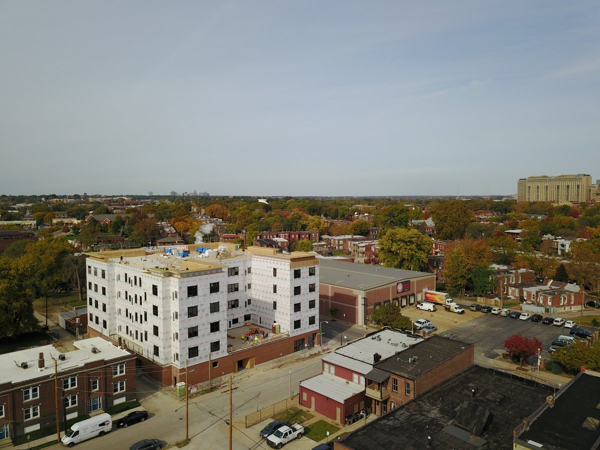 WUMCRC's tweet photo. #4400Manchester @thegrovestl @RestorationSTL https://t.co/1gRHw4o5Aj