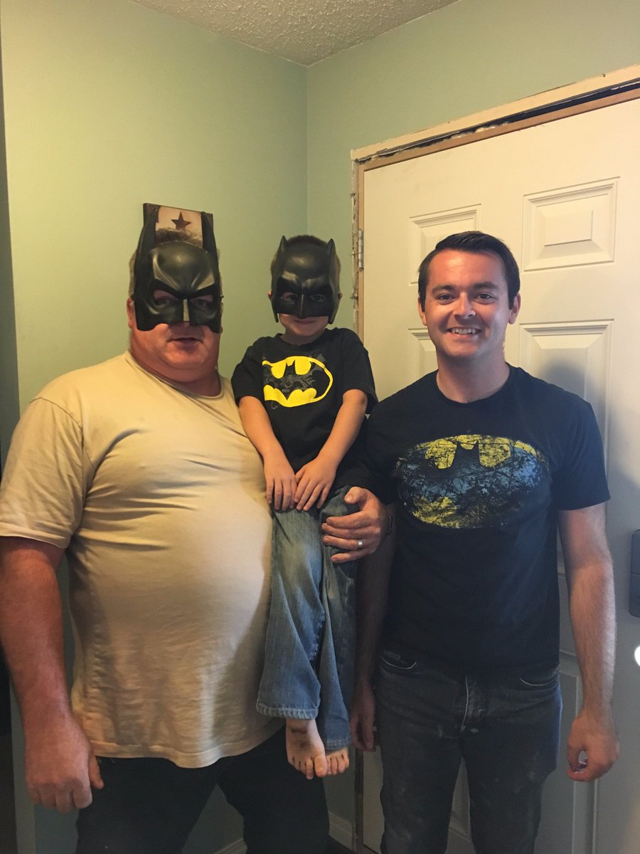 republic_constr's tweet photo. Just another Bat Happy customer! https://t.co/KmdqsfDel7