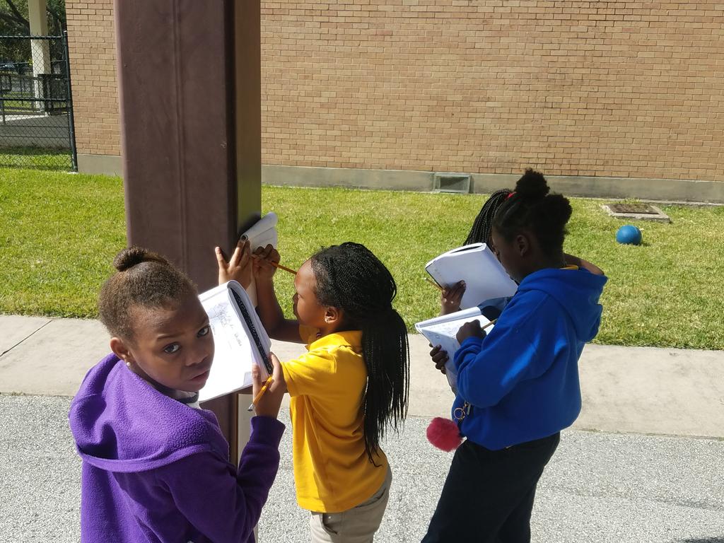 YoungPREP_HISD's tweet photo. Exploring Energy all around us! #Scienceinthesun #EnergyFun https://t.co/L5kiWAUqr2