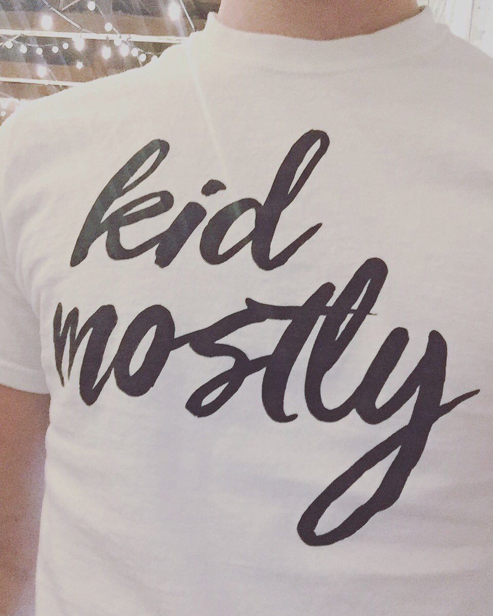 KidMostly's tweet image. Can’t think of a costume for Halloween? Try dressing up as a Kid Mostly fan! A new order just arrived. Get one for $15 before they run out!