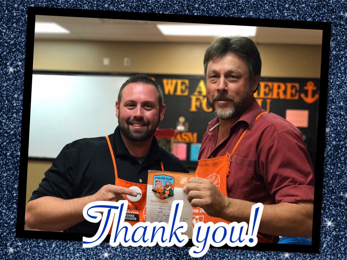 jasonpsmith0's tweet image. 🌳🌲🌳These lumber associates are knocking it out of the park! Flat, fresh &amp;amp; full is their motto!🌳🌲🌳 #BDDSW #SWBEST #StoreStandards