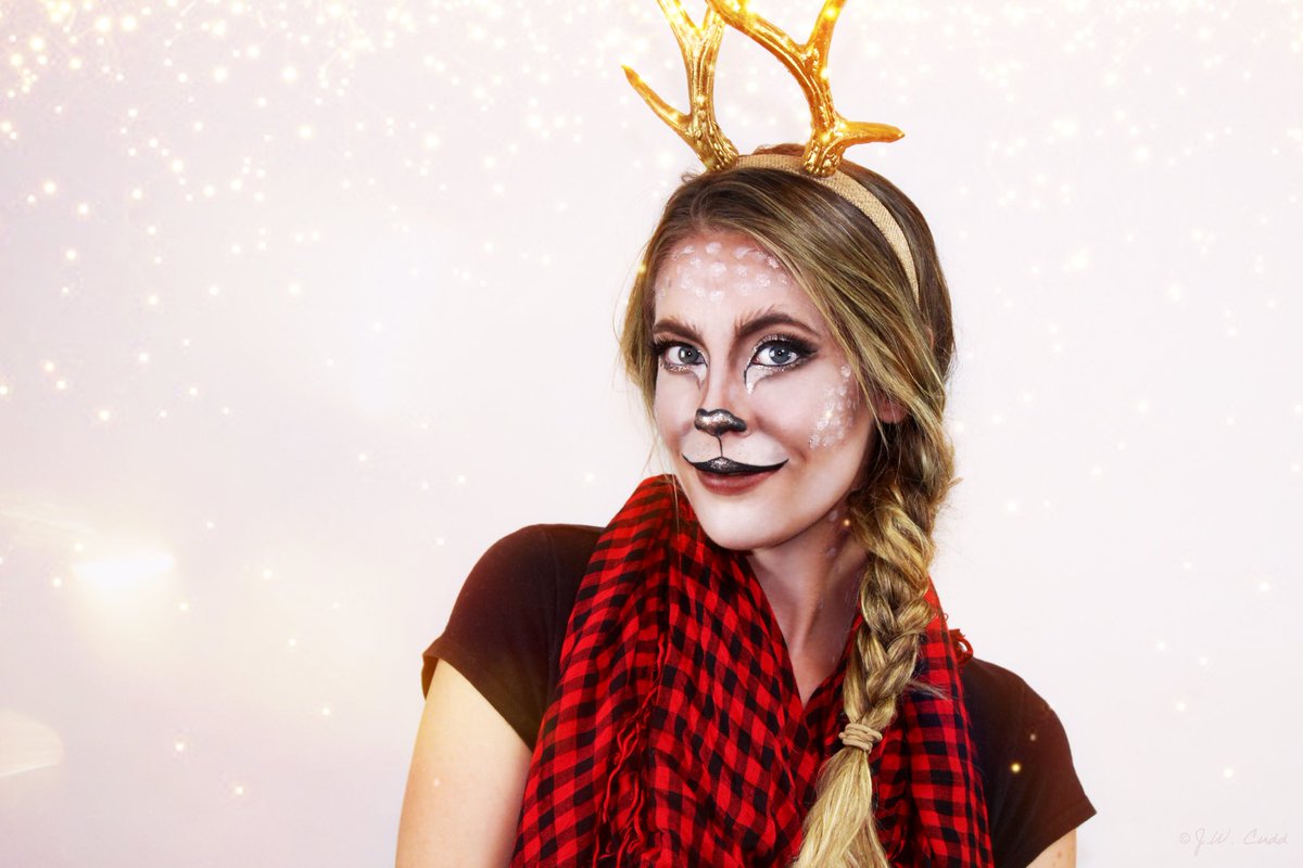 107Photography's tweet photo. We're currently booking holiday appointments for #SantaClarita &amp; #LosAngeles residents. BOOK TODAY at: https://t.co/WWlmXJZpTT https://t.co/b93Xr1FrD6
