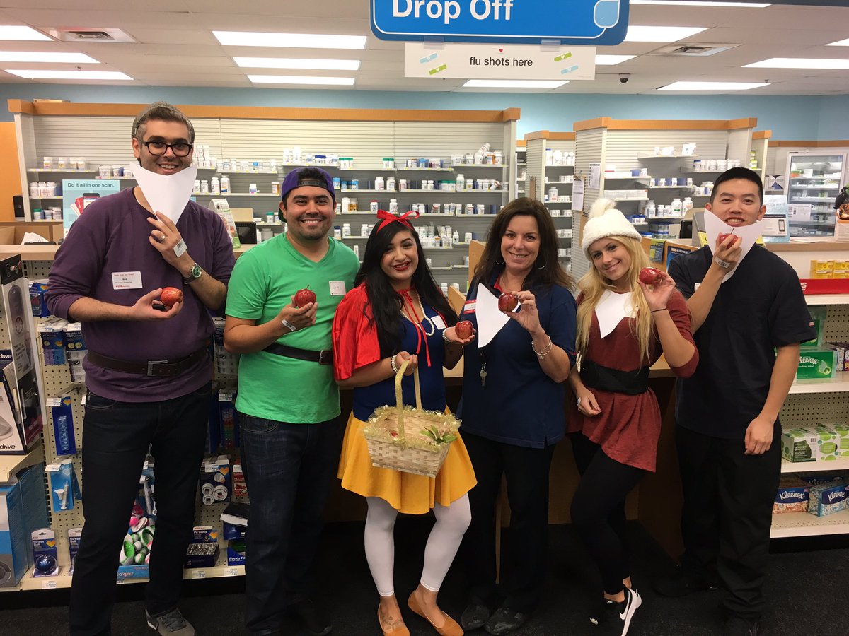 Kat_atCVS6710's tweet photo. Happy Halloween from Region 74 District 2!!! @hendrix7402 @MAMoore1211 https://t.co/RJgmzp0nx8