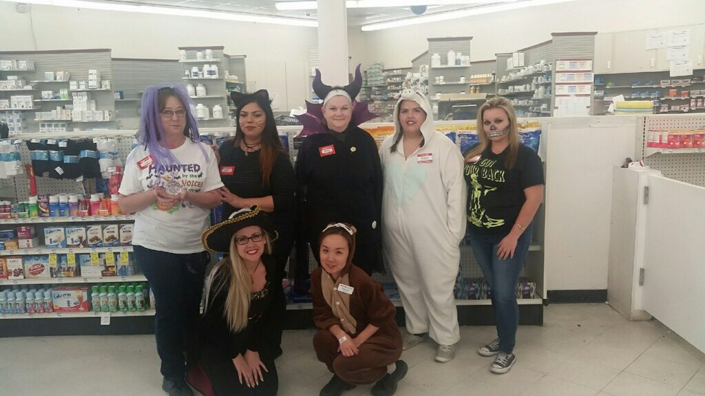Kat_atCVS6710's tweet photo. Happy Halloween from Region 74 District 2!!! @hendrix7402 @MAMoore1211 https://t.co/RJgmzp0nx8