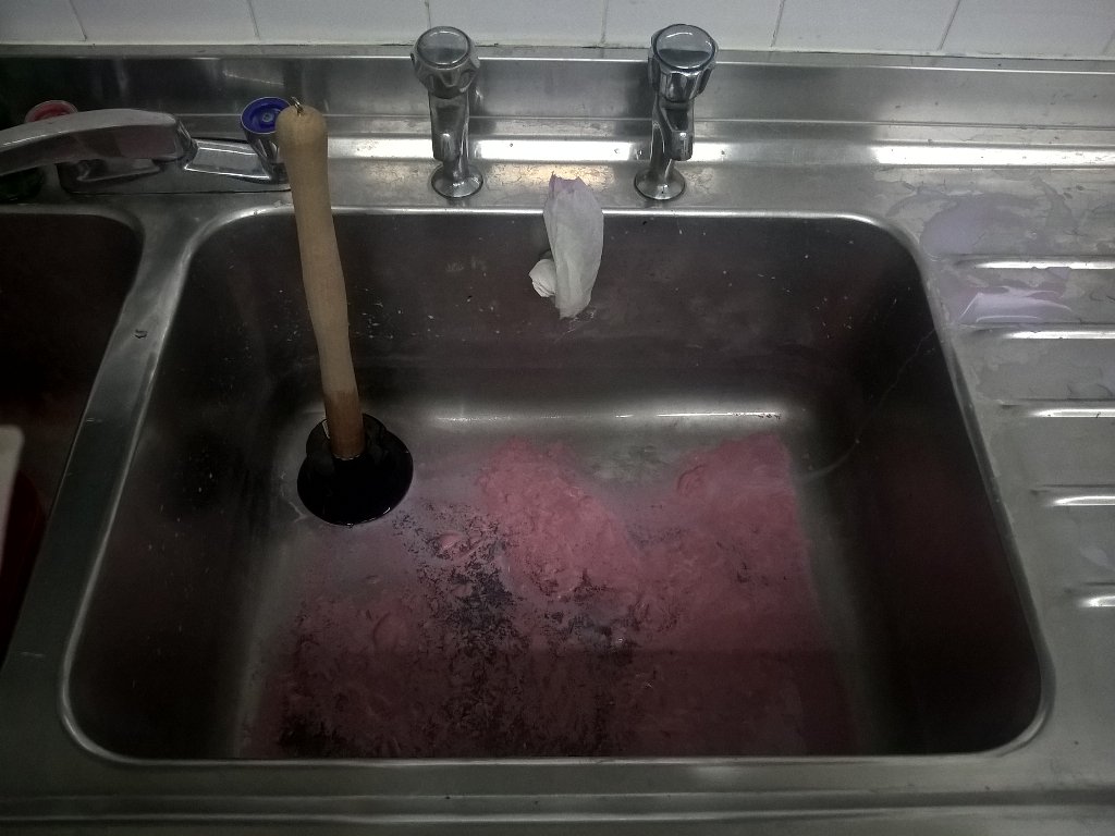 kenningtonads's tweet photo. New experiences - unblocking a sink #lifegoals #amdram #somuchpaint https://t.co/IitnXLmqjS