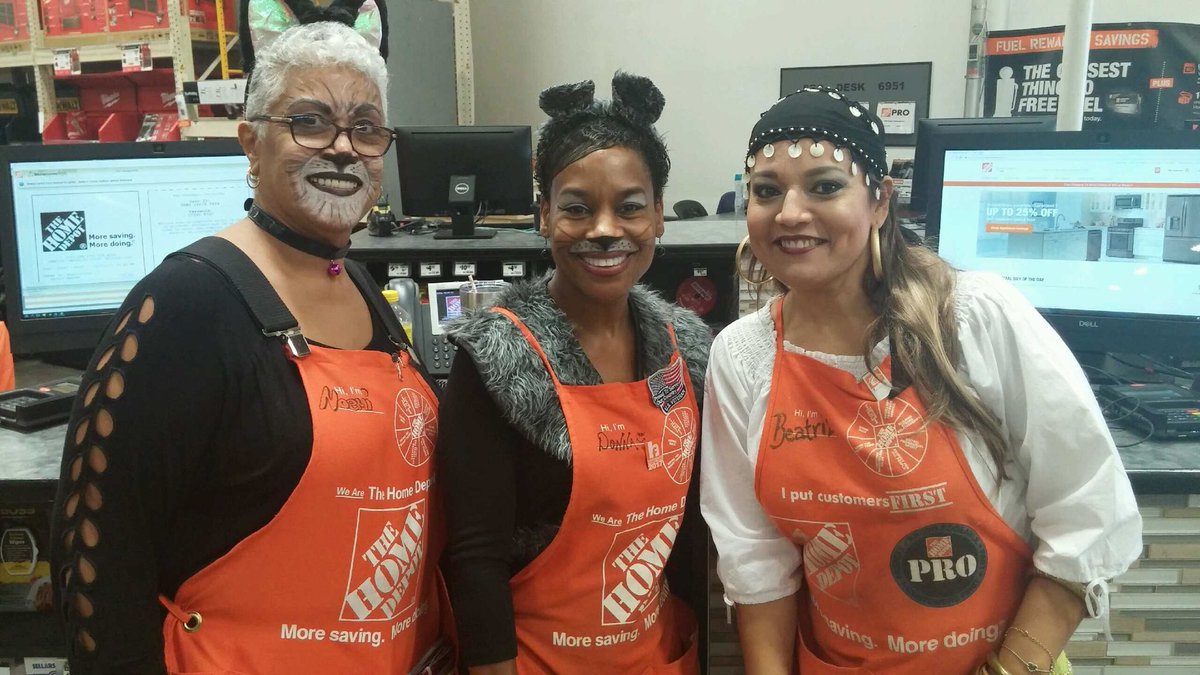 amber_oberle's tweet photo. Homer ween store 6951. @HD_TonyD @swbbav @BrianBurnsHD https://t.co/AZm9wSftOe