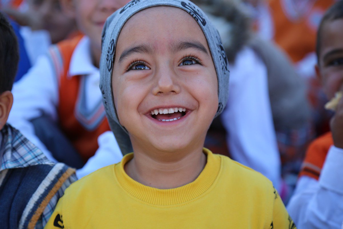 msssfest's tweet photo. Sirk Kilis’i Geziyor! Mezopotamya Sirk ve Sokak Sanatları Festivali-2017
Kilis- Polateli Vali Güner Özmen İlkokulu #socialcircus #msafest https://t.co/O1Rwije4Wu