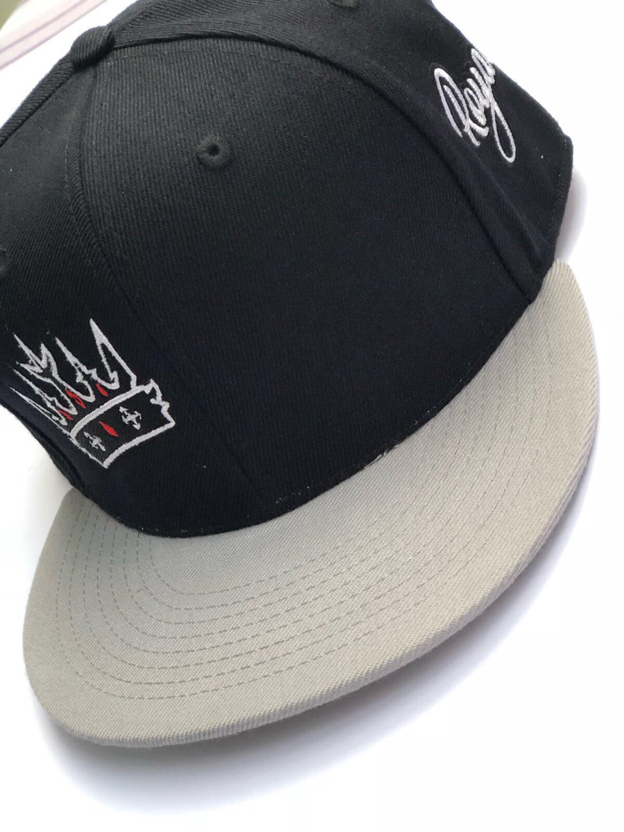 RoyalLabel1's tweet photo. New Peaks selling fast 👑 https://t.co/4y92EQP7d1