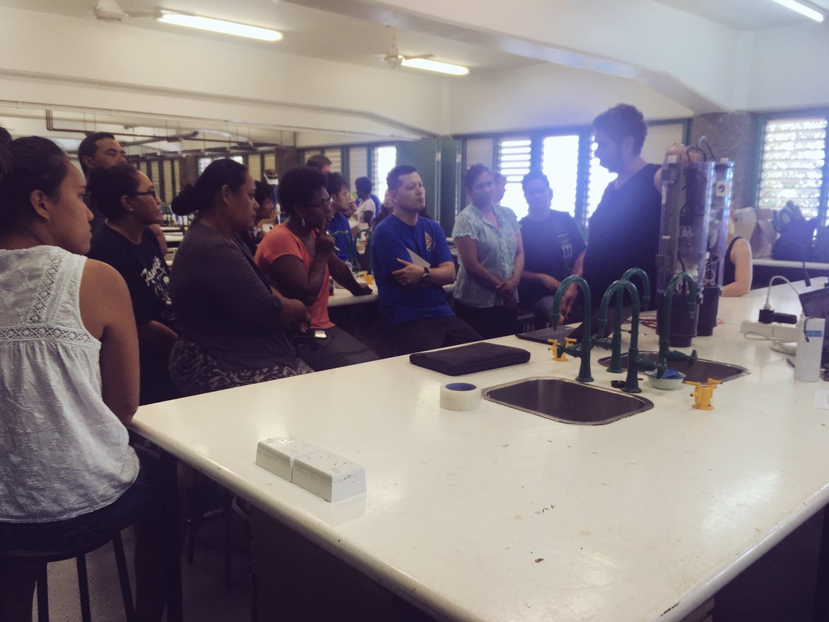 avalaurio's tweet photo. @oceanfdn #oceanacidification workshop is in full swing! https://t.co/YivUlsF7NO