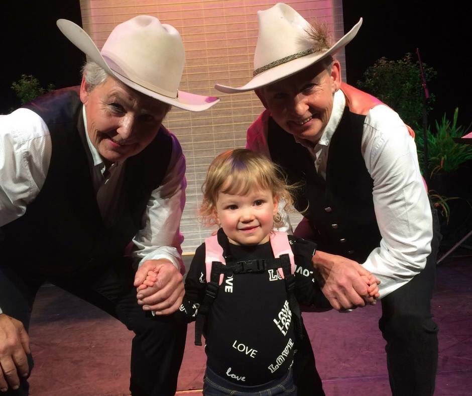 Topp Twins tweet media