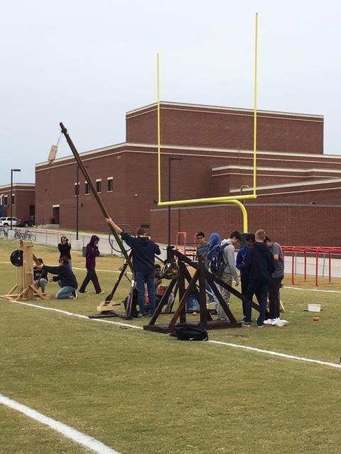 ReedyLions's tweet photo. AP Physics "Punkin' Chunkin'" today! #ReedyPride #RHSLearns @friscoisd https://t.co/teVfrF2AqL