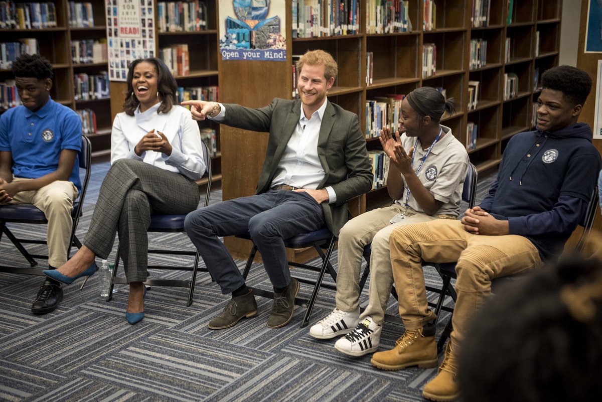 KensingtonRoyal's tweet photo. @MichelleObama The warm and wide-ranging conversation, lasting over an hour, covered how the Center will showcase the South Side of Chicago to the world. https://t.co/84lQfvF9iH