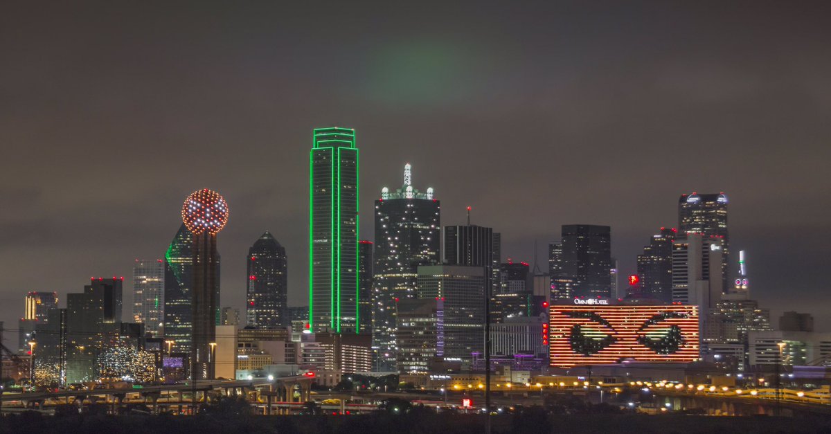 OmniDallas's tweet photo. Have a boo-tacular and safe #Halloween2017! #attheomni https://t.co/DFGAwbd1ar