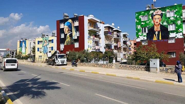 Mersin beni şaşırtmaya devam ediyor napıyosunuz böyle