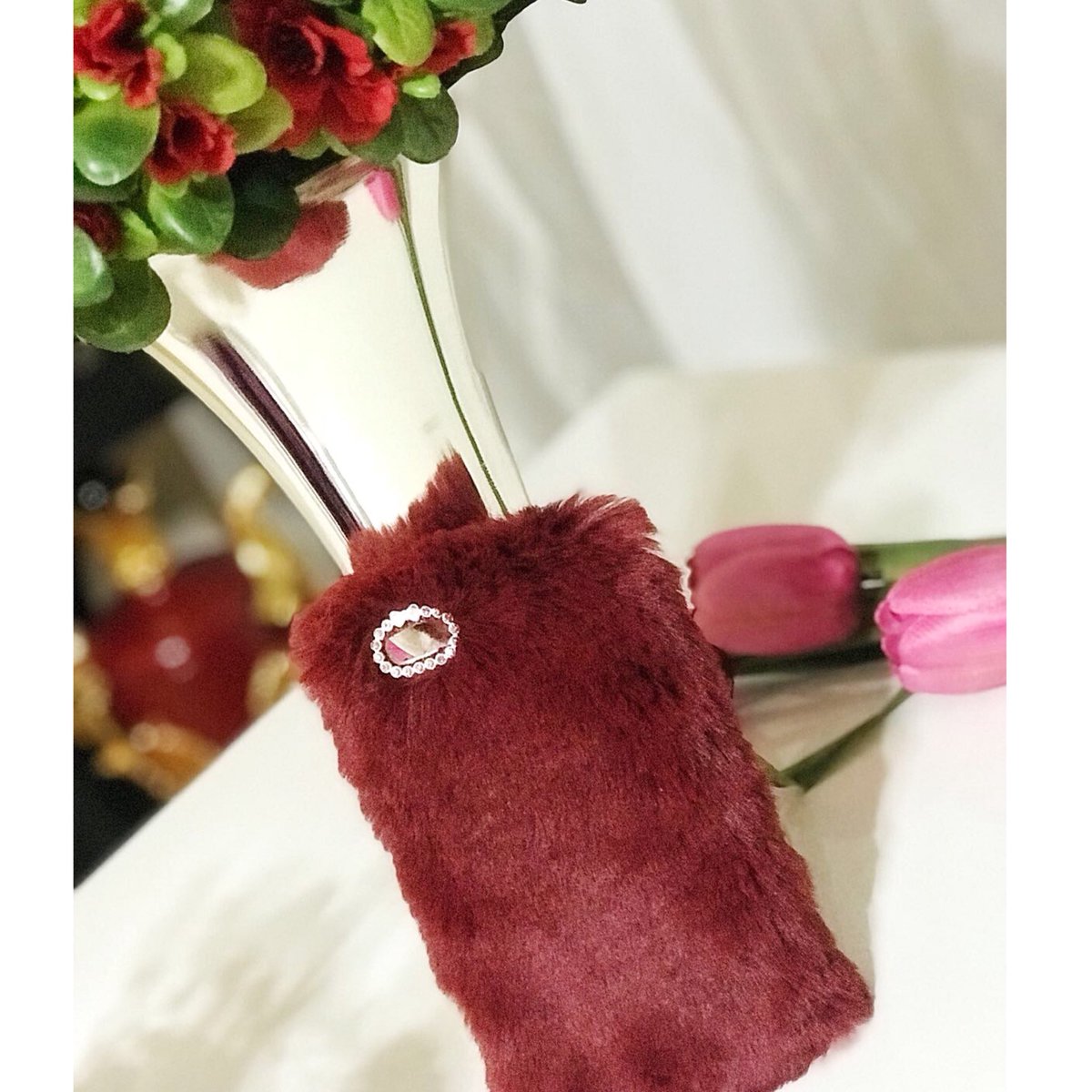 oymsisters's tweet photo. Bordo  peluş taş detaylı Iphone 6 Plus telefon kılıfı 50 TL 
#Iphone6 #Iphone6plus #Iphone7 #Iphone7plus #ceptelefonu #kilif #gri https://t.co/LxcmGEx8k8