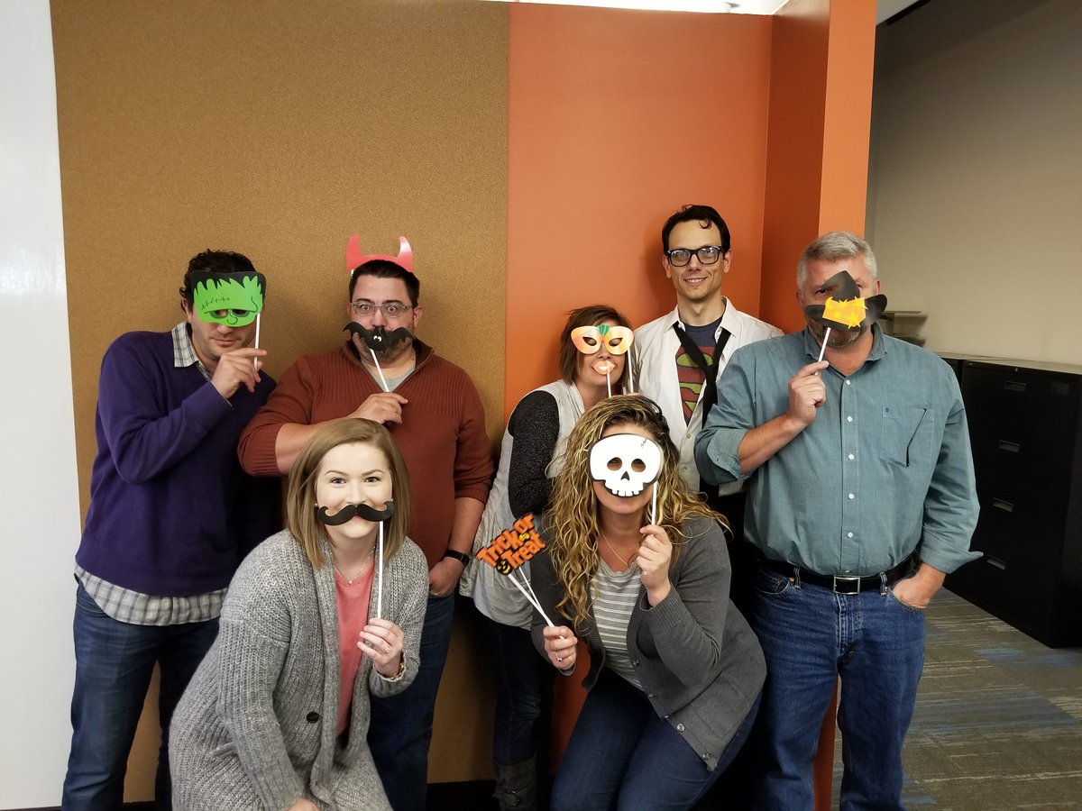 OmniAssociates's tweet photo. Happy Halloween from the scary creatures at Omni! 👻 https://t.co/qeww2juksL