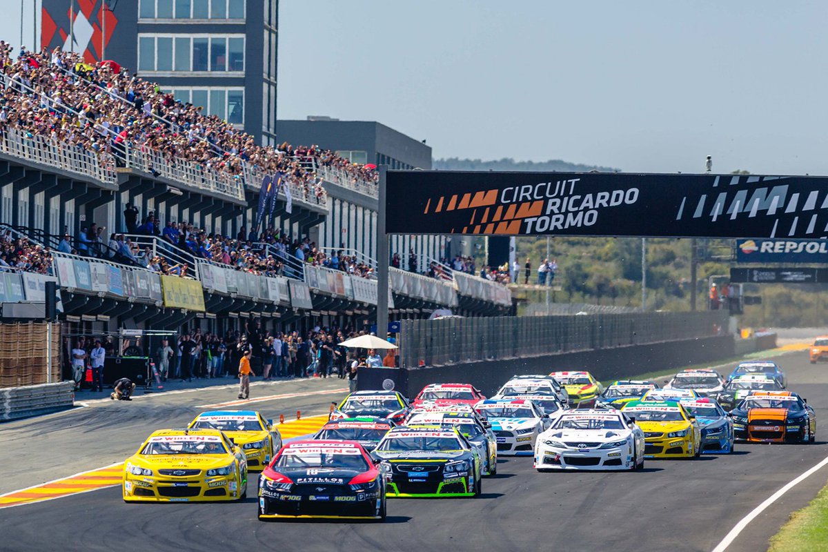 Les #NWES <a href="/EuroNASCAR/">NASCAR Euro Series</a> lancent un programme inédit de recrutement de pilotes nas.cr/2gYfvuZ #NASCAR