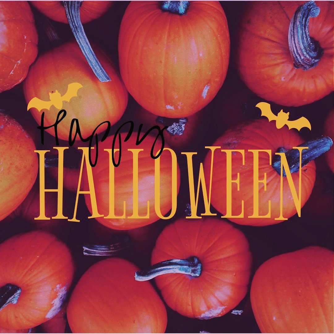 LuxeOnChicago's tweet photo. #happyhalloween #halloween2017🎃 #halloween2017🎃👻 #halloween #pumpkins #pumpkincarving #pumpkinpatch https://t.co/yO2B6NTIV9