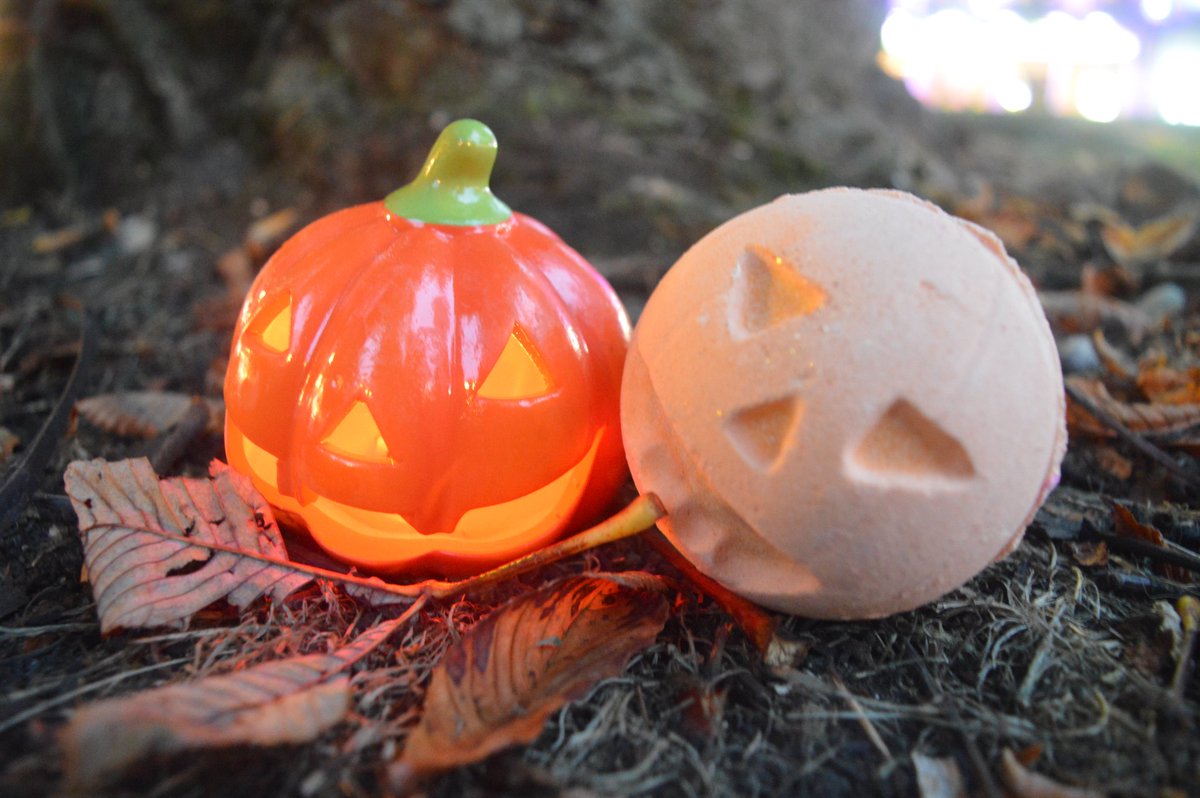 Lush Reading tweet media