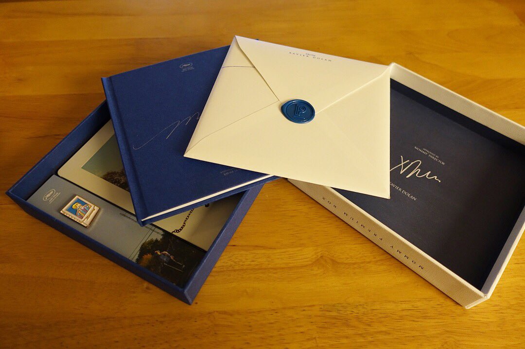 PLAIN ARCHIVE tweet media