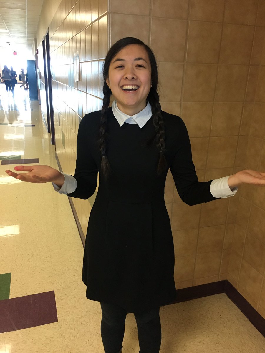 RMS8WHITE's tweet photo. #areyouapilgrim #wednesdayadams #teamwhite8rocks @ProsperRogersMS https://t.co/Ra3d6XFvkr