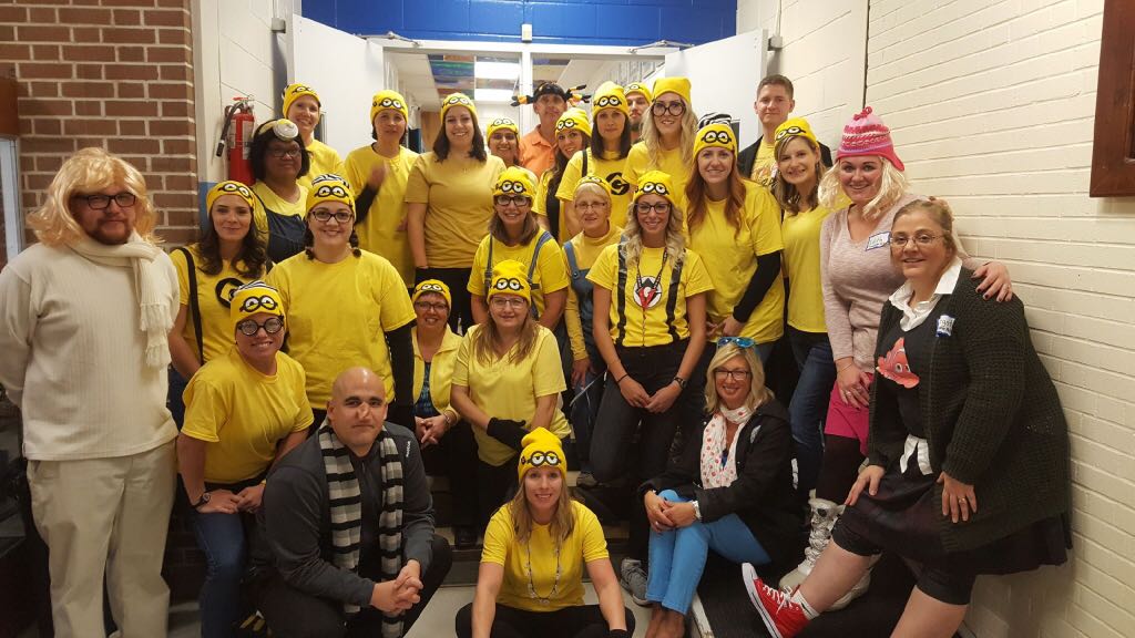 stemileschool's tweet photo. Gru and his army of minions! What a great team! https://t.co/68GVV2WSxY