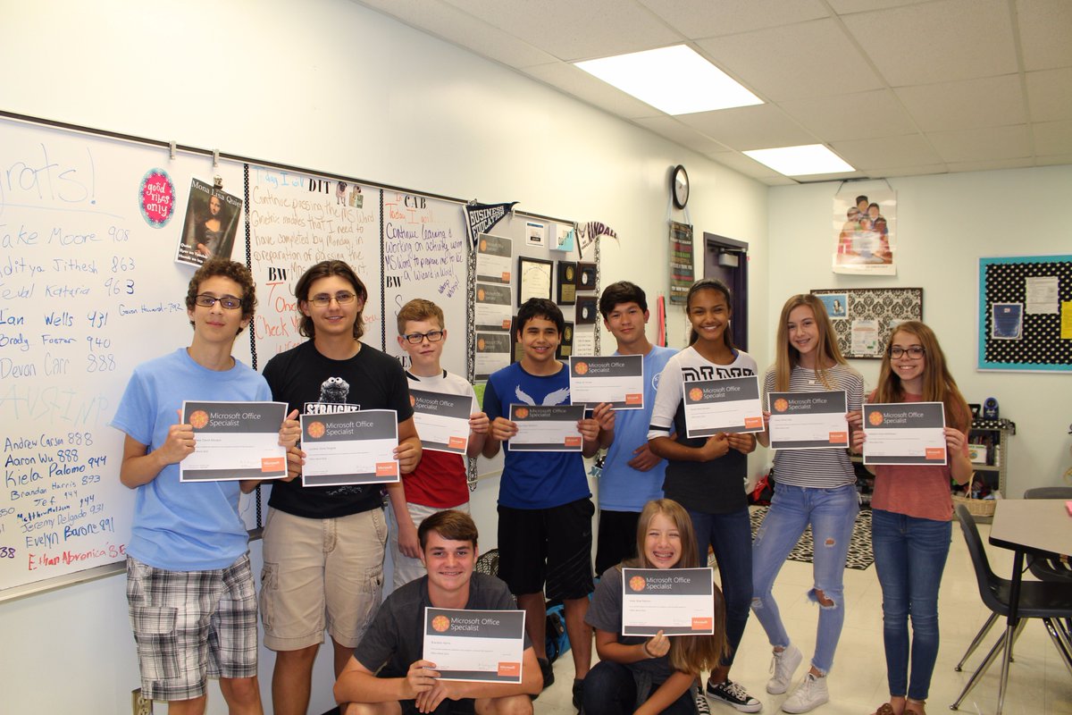 RMSMsDelgado's tweet photo. Congratulations earning your #MOSWord 2016 Certification! #GetCertified #RandallMS @HCPSRandallMS @HCPSCTAE @MawhinneyClaire @Office https://t.co/q10YhxWGcX