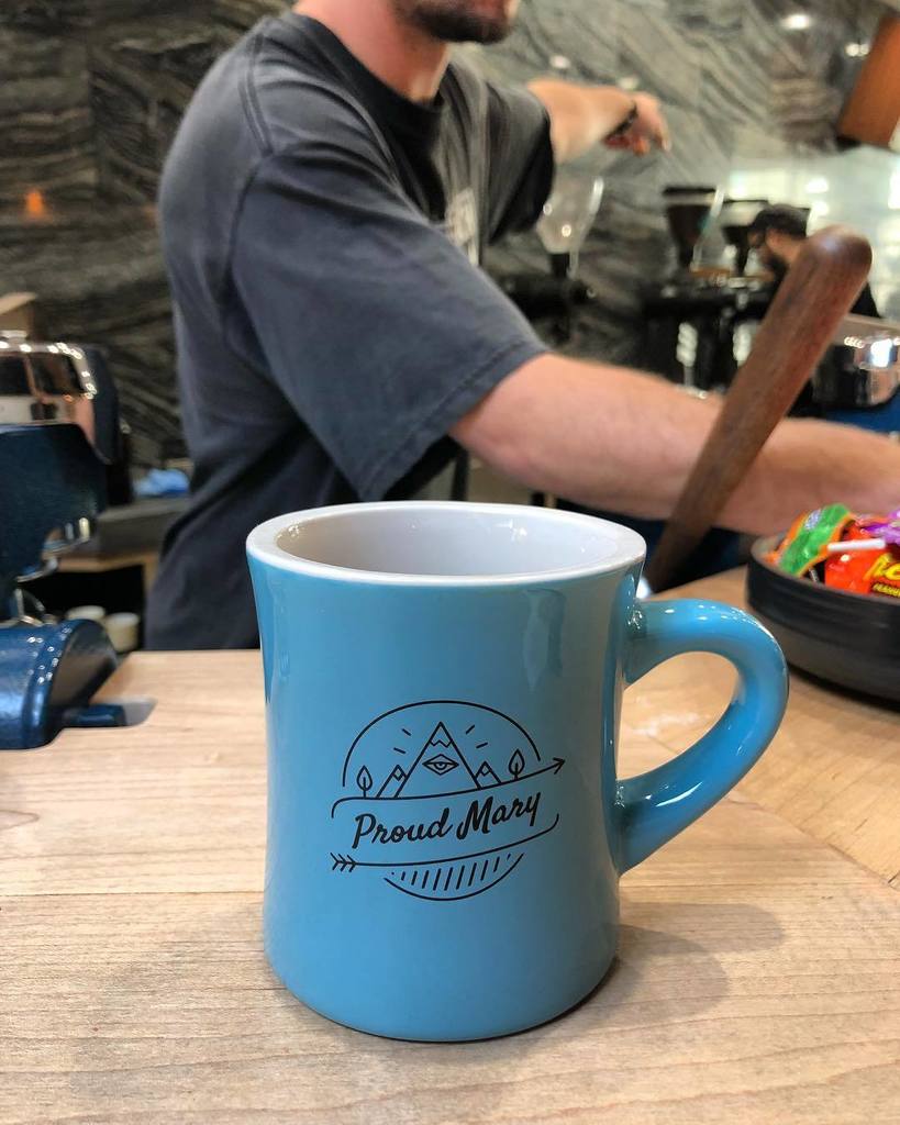 ErnstJordan's tweet photo. Good call, @christiannkoepke ... #coffee #pdx #portland #portlandcoffee #downunder #aussies https://t.co/XpBOELVQPG