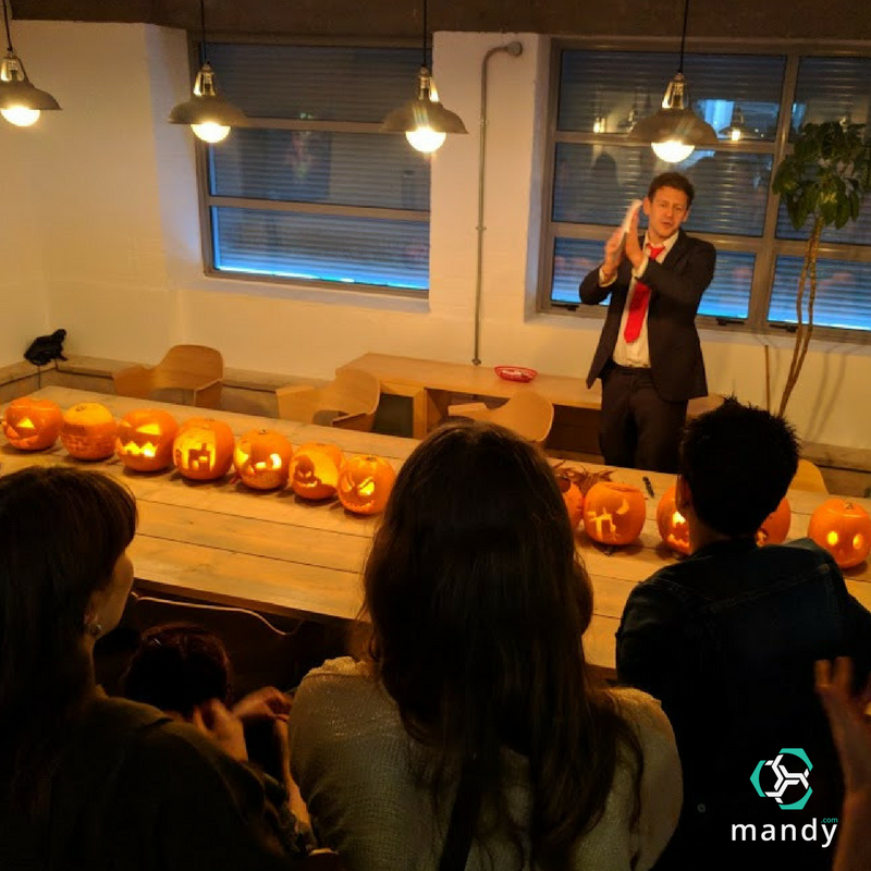 TheMandyNetwork's tweet image. #Pumpkin carving competition at #MandyNetwork office! 

Happy Halloween!