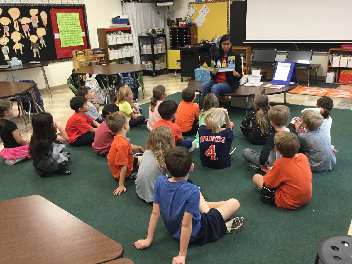 Trick-or-read? Who is our special <a href="/claytoncardinal/">Nan Clayton Elementary</a> guest reader today? Thanks for sharing a story Mrs. Gonzales! #AISDProud #AISDGotTalent