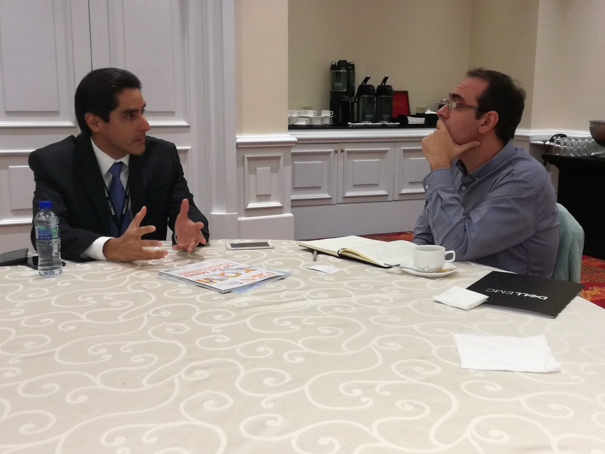 ElySequeira's tweet photo. Vicepresidente de Mktg Ricardo Calderón en entrevista con @Revista_EyN en el #DEFunplugged de Costa Rica @DellEMCLatam @DellPanama https://t.co/1lkCruy68C