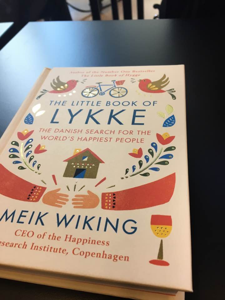 GronandWhite's tweet photo. Super interesting talk on happiness with Meik Wiking! W/ signed copy of his latest- walked out a bit happier 😀 Tak Meik! #littlebookoflykke https://t.co/92FTuUfKAK