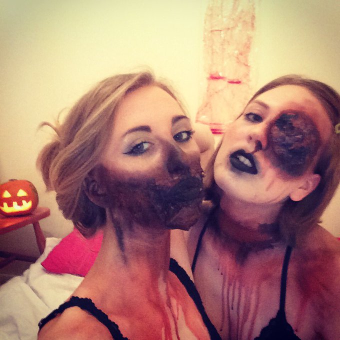 Happy Halloween babes! Check us out tonight on https://t.co/GBOwcL0oOZ! 🎃😻😈😨🤡😊❤️🎉#halloween #camgirls<a href="/tag/halloween"class="tags"><span>#halloween</span></a><a href="/tag/camgirls"class="tags"><span>#camgirls</span></a>