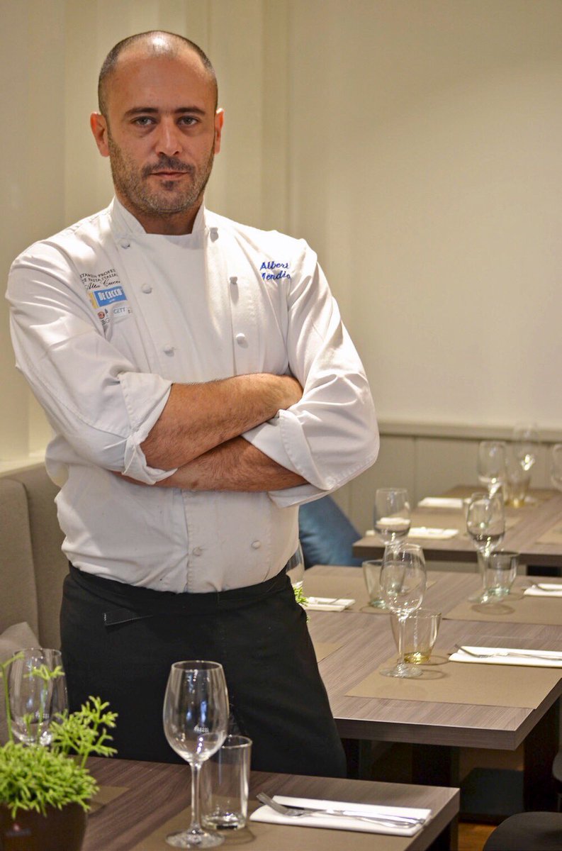 cesc_valldaura's tweet photo. Voteu Albert Mendiola, del restaurant Marimorena a StBoi de Llobregat. 
‘Cuiner de l’Any’ https://t.co/MszPhAQlMx https://t.co/7d01e53uKf
