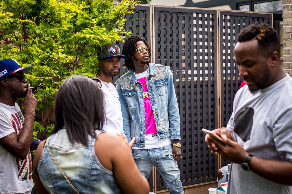 ironshorefilms's tweet photo. Dancehall superstar Alkaline on-set of #GyalisPro in Toronto, Canada. Summer 2017. Directed by: @DiggzWorld ๐ฌ๐ฌ๐ฌ @THEALKALINE https://t.co/hm38HzOmaj