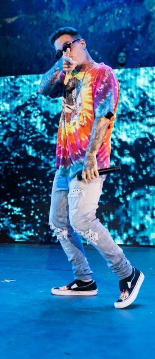 LaVidaDeUnFan's tweet photo. Ante más de 7,500 personas @JBALVIN se presentó el pasado viernes por segunda ocasión en el @AuditorioTelmex #EnergiaTour 💡🎶. https://t.co/33jak9mShI