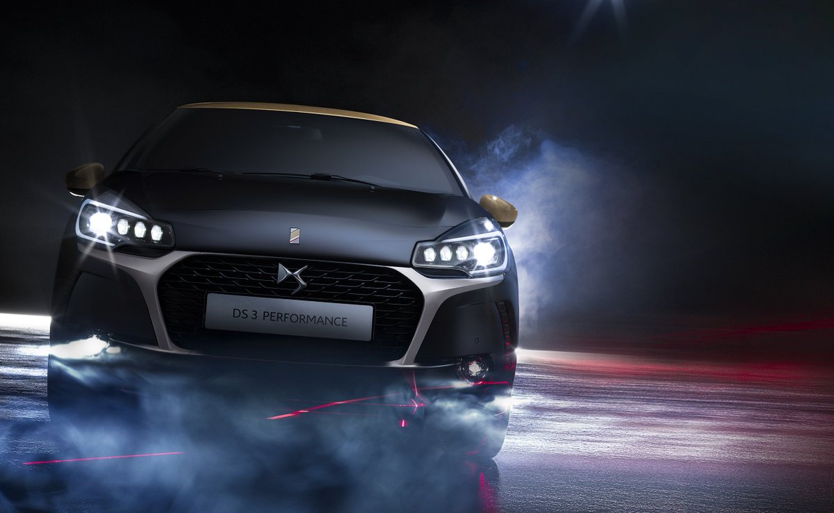 DS_Chile's tweet photo. Poder desbordante. Comfort que cambia la vida.
#DS3Performance #DS3 #DS. https://t.co/rDzIo0XlgI