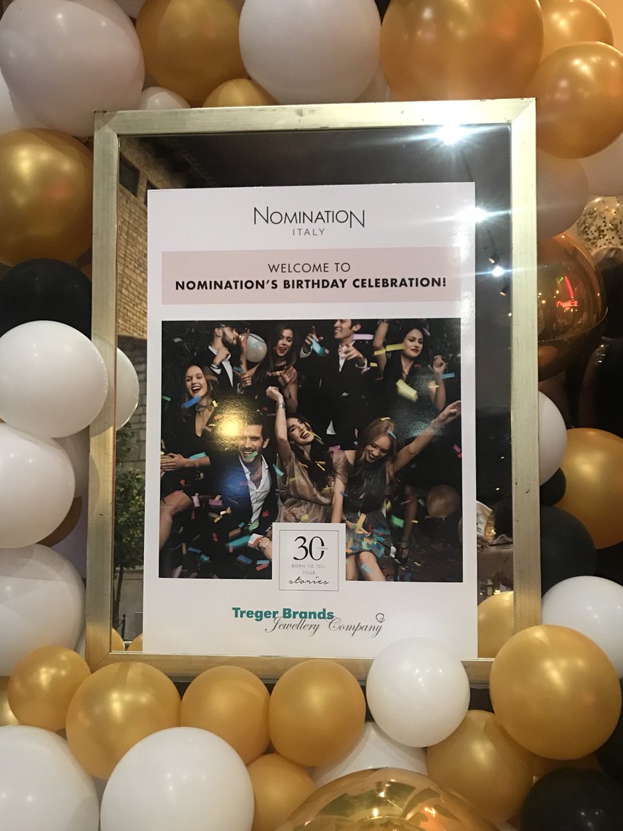 JadeyAxon's tweet photo. Celebrating #Nomination30 birthday tonight with my @IlzeSaunders! What an incredible brand and special family! #BellaLaVita https://t.co/VISuXWj6me