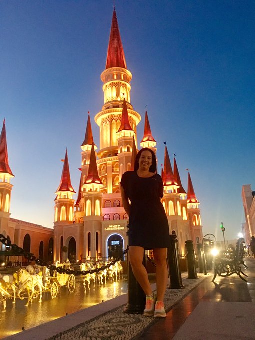 Einen super sch&ouml;nen Abend aus meinem Schl&ouml;sschen 😘  Was steht denn bei euch so an ??? https://t.co/Q<a href="/tag/hotel"class="tags"><span>#hotel</span></a><a href="/tag/essen"class="tags"><span>#essen</span></a><a href="/tag/ruhrgebiet"class="tags"><span>#ruhrgebiet</span></a><a href="/tag/mercure"class="tags"><span>#mercure</span></a><a href="/tag/merucreho"class="tags"><span>#merucreho</span></a>