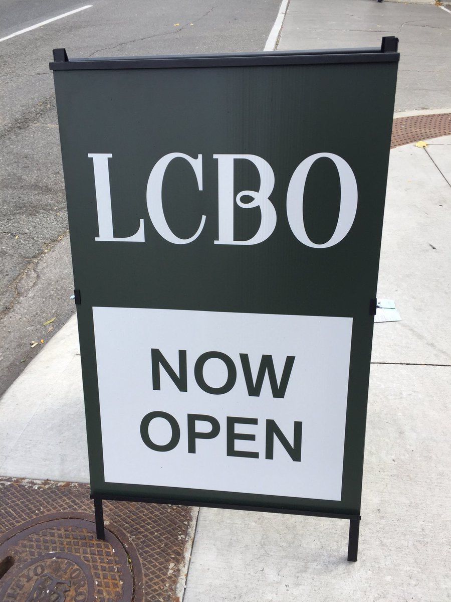 meegan_whiten's tweet photo. @LCBO @JUNCTION_CRAFT @JunctionBIA #Dundas/IndianGrove #ConductorsCraftAle #EngineersIPA #NewNeighbours #NowOpen https://t.co/xFwzZ3B0JR