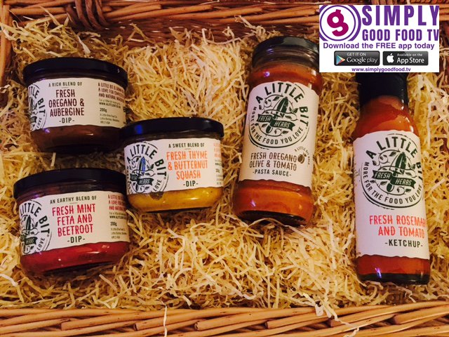 #FreebieFriday #Win cooking sauces, dips &amp; ketchup for a chance to win RT &amp; follow @sgftv &amp; <a href="/alittlebitfood/">A Little Bit Food Co</a> by 6pm this Friday PRT