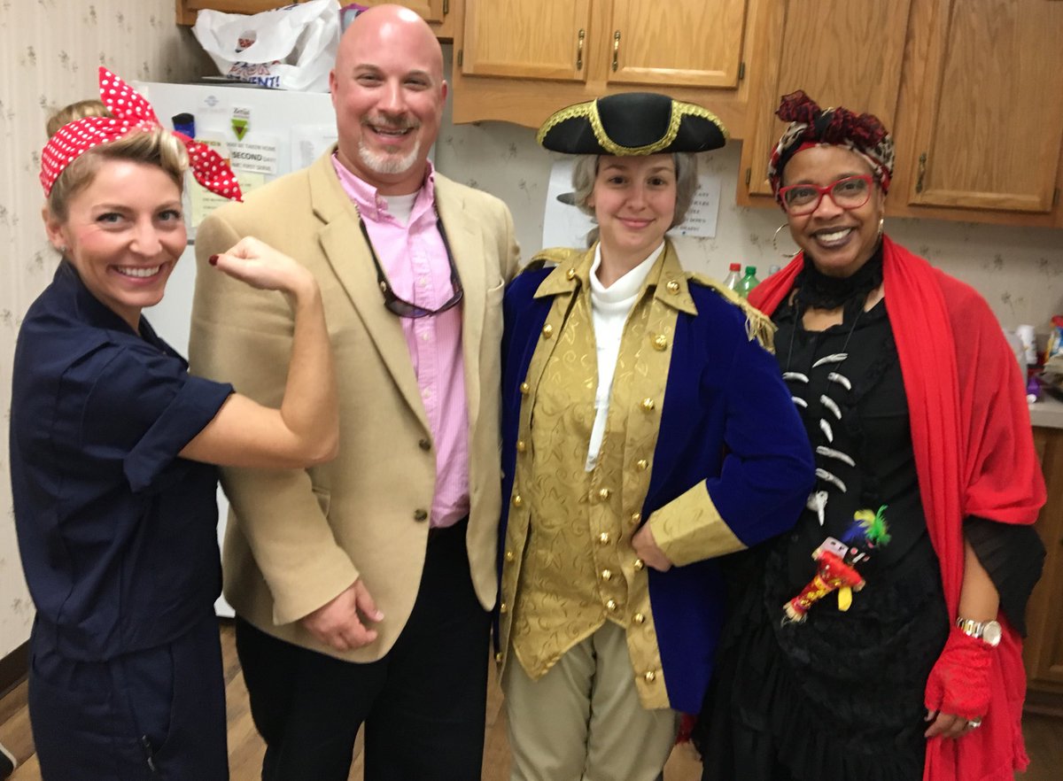 AWIRGROUP's tweet photo. M Pullano #CrescendoBio meeting historical figures #LaFayetteClinic today. See Dr Beeler, PA Cole and Dr Melton #WomeninRheum. Go #AWIR https://t.co/q7jgaPpnNA