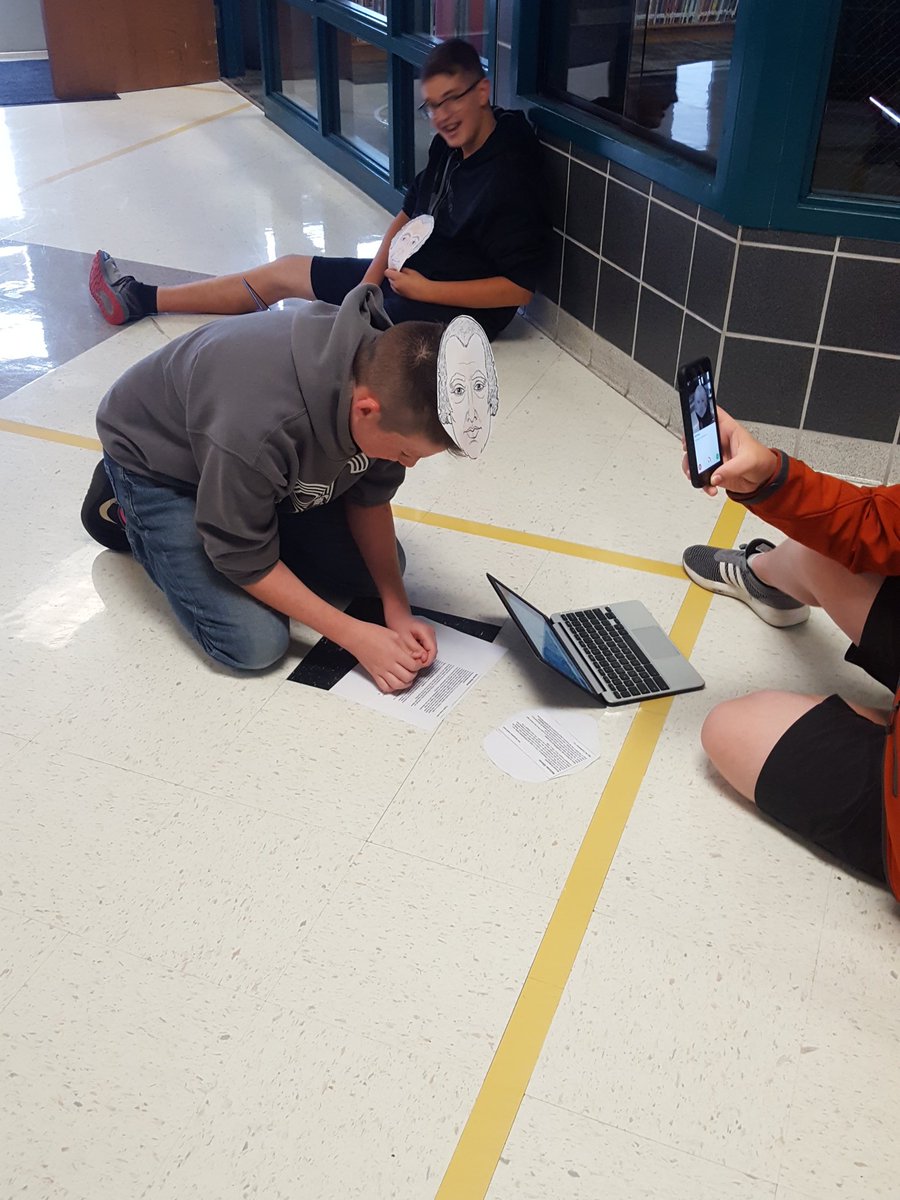 TheCoachNorris's tweet photo. Can't memorize your lines imphrovise #rcmspride #rcisdjoy https://t.co/PugyWJfC4U