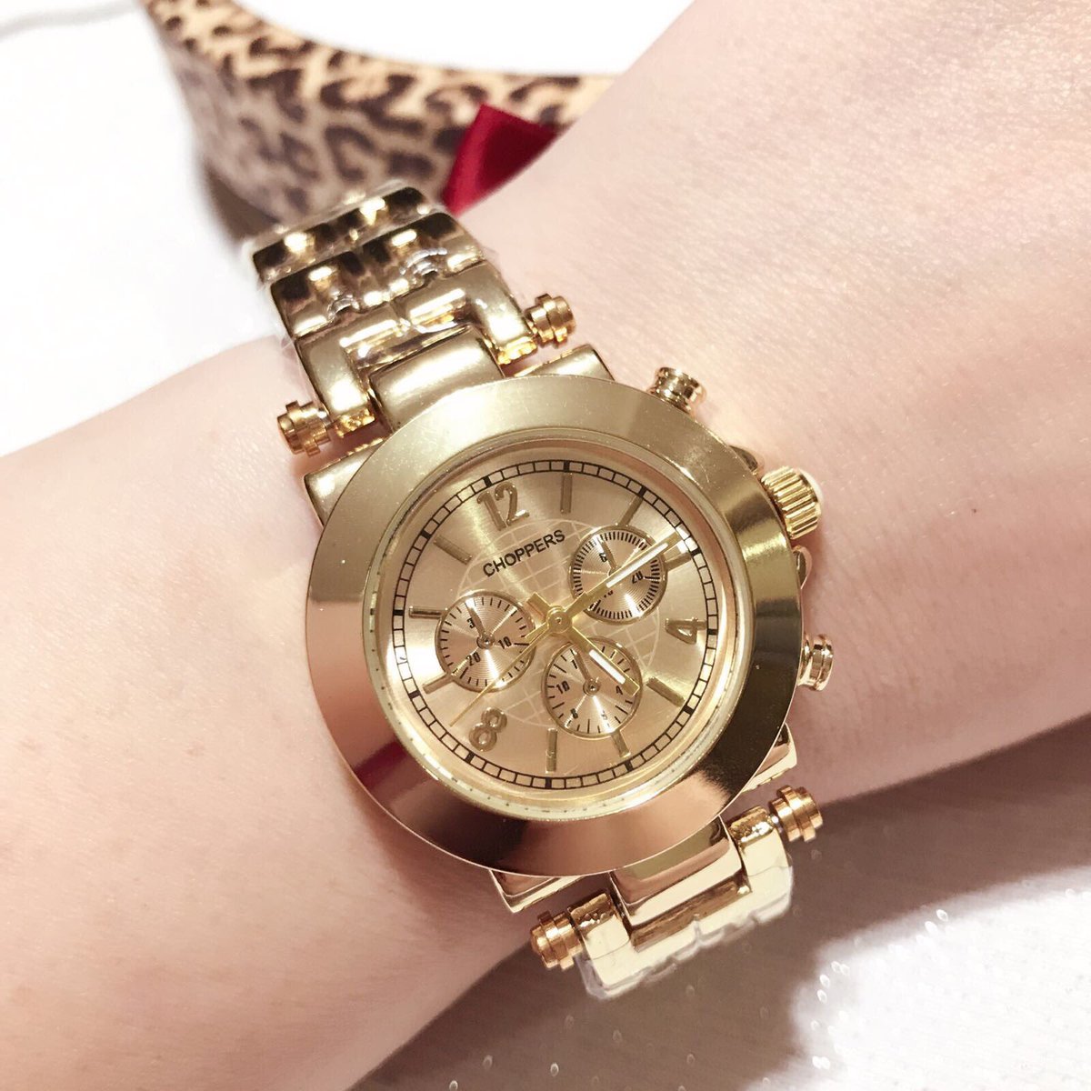 oymsisters's tweet photo. Çok şık bayan kol saati 49,99 TL 
Kargo Dahildir
#saat #bayan #ferruci #tbt #şık #benimobjektifimden #aksesuar #kombin #aksesuarlarim #watch https://t.co/aXahg6zWax