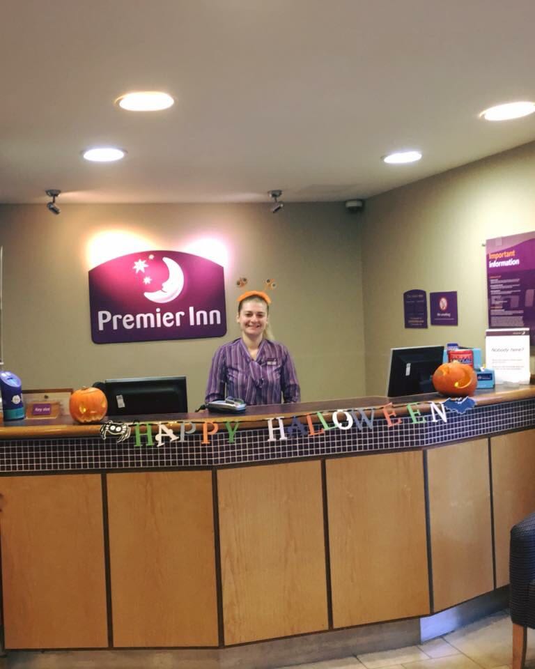 harrogatesouth's tweet photo. Happy Halloween from Harrogate South PI #Halloween2017 @AndyFr4ncis @michaelhunter62 @katy_hunter https://t.co/V0zVTbzJCw